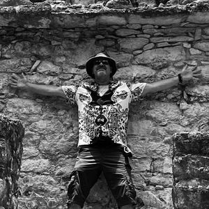 Meet your Posher, Robert